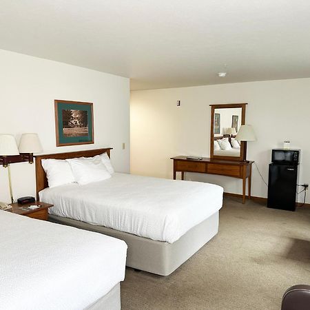 Farmstead Inn And Conference Center Shipshewana Esterno foto